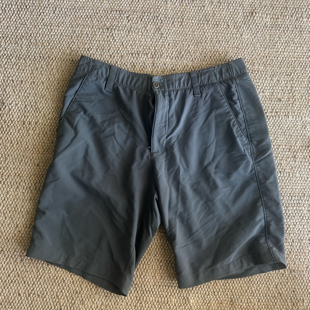 Under Armour Dark Gray golf shorts